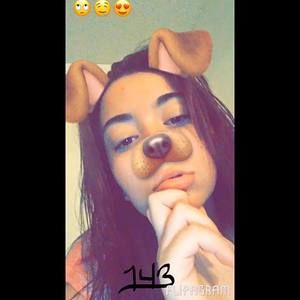 Meet your Posher, Mia